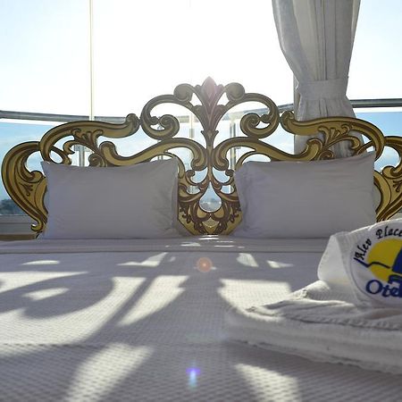 Alev Palace Otel Arsuz Exterior photo