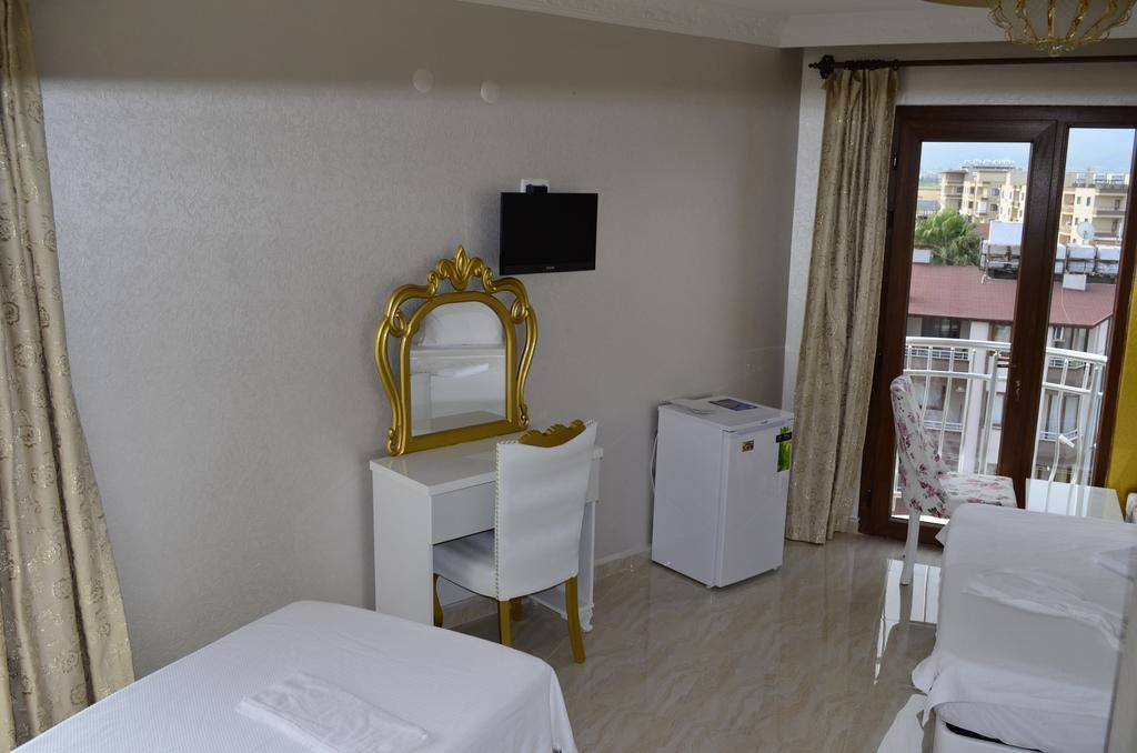 Alev Palace Otel Arsuz Room photo